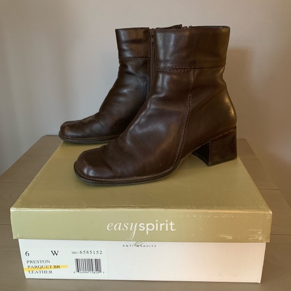 Easy Spirit- Leather Ankle Boots - Picture 1 of 6